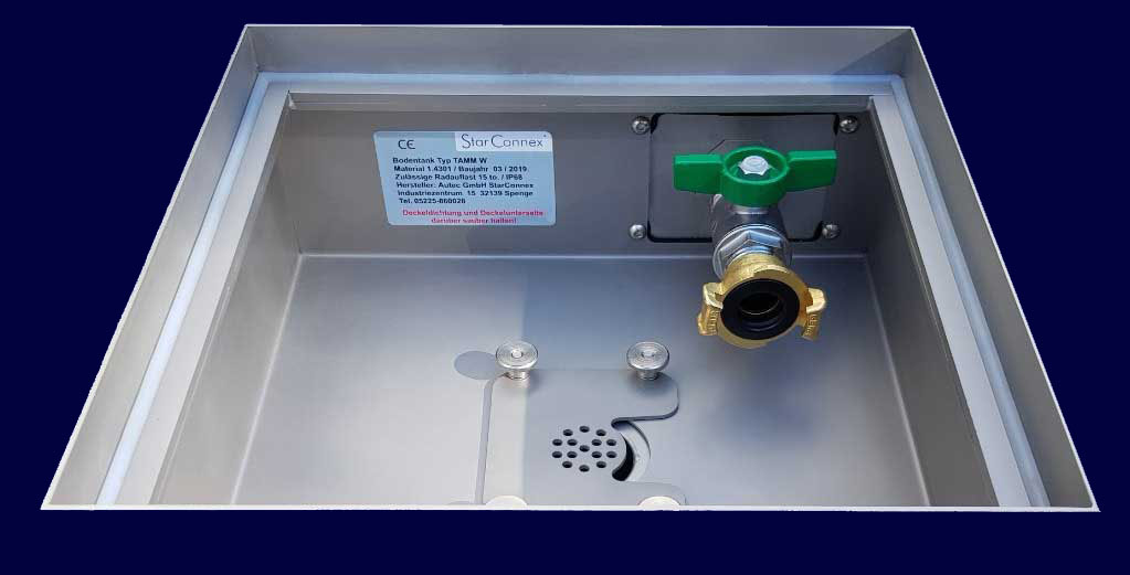 Floor Tank type TAMM with tap water en wastewater connection