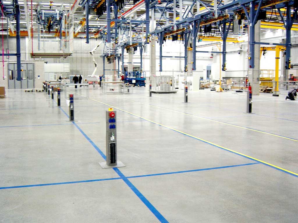 Energies&auml;ulen Typ EL150-1 bei der LHT Hamburg