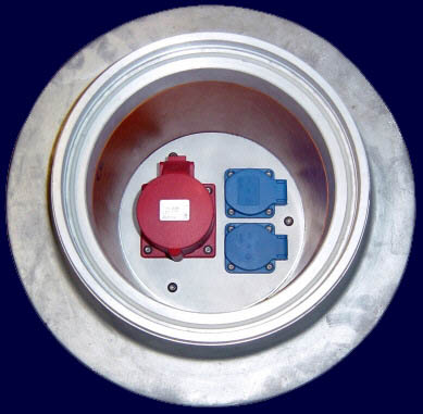 Bodensteckdose f&uuml;r Marktpl&auml;tze, Bahnh&ouml;fe, H&auml;fen, Schulen, Beh&ouml;rden